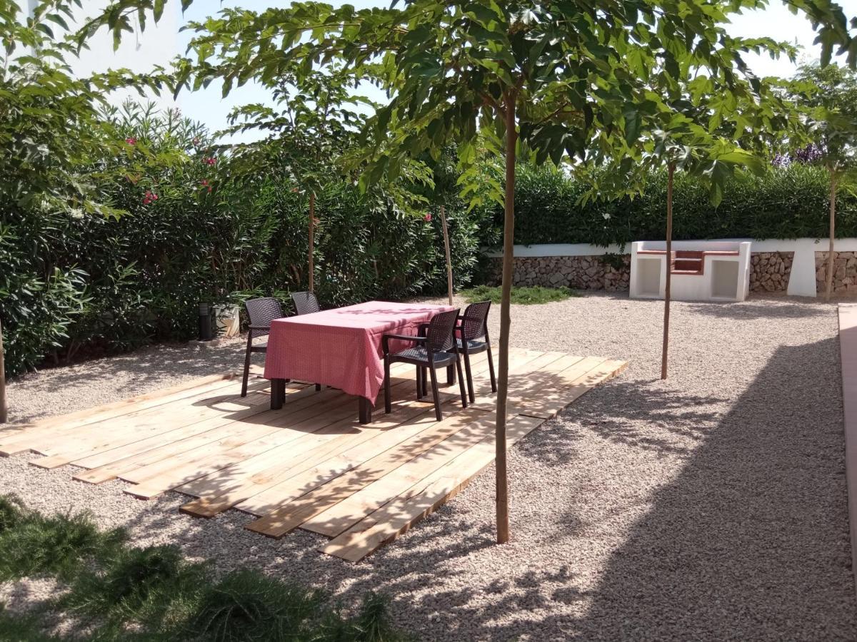 Villa Piscis Cala Blanca  Buitenkant foto